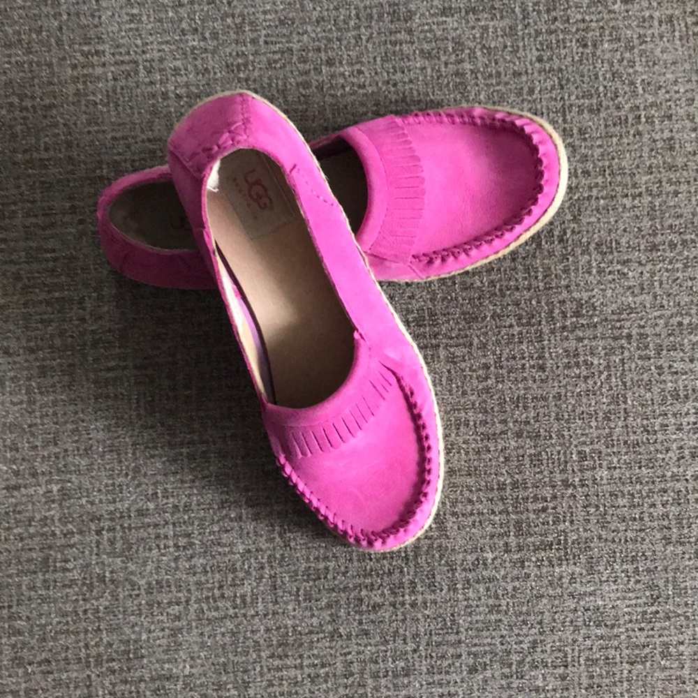 Ugg moccasin